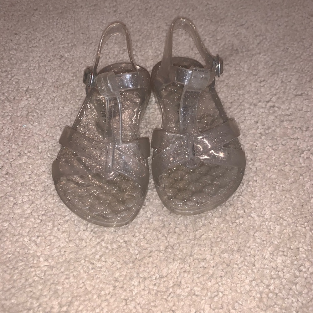 Jelly shoes
